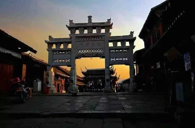 神秘的午夜